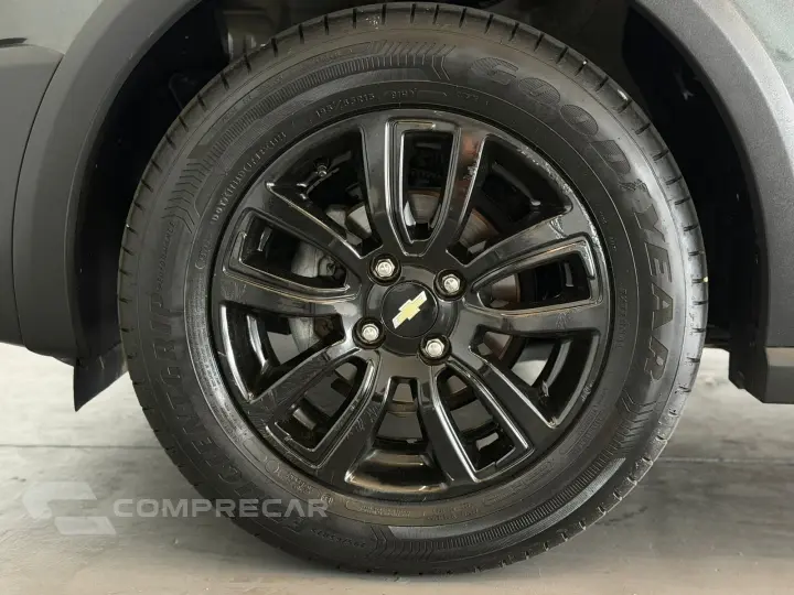 ONIX 1.4 MPFI ACTIV 8V FLEX 4P AUTOMÁTICO