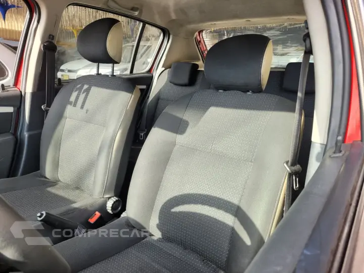 SANDERO STEPWAY Hi-Flex 1.6 16V 5p
