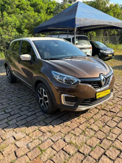 CAPTUR 2.0 16V Intense