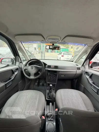MERIVA 1.8 MPFI JOY 8V