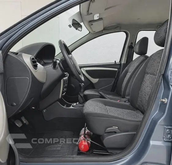 SANDERO 1.6 Expression 8V