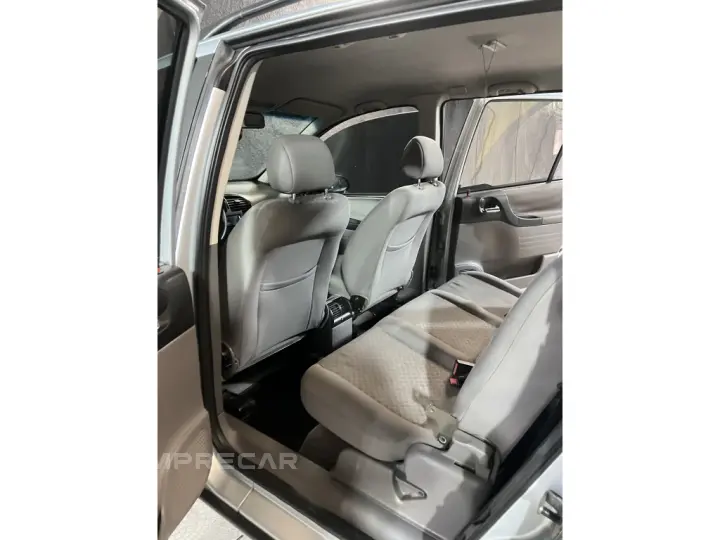 ZAFIRA 2.0 MPFI EXPRESSION 8V FLEX 4P AUTOMÁTICO