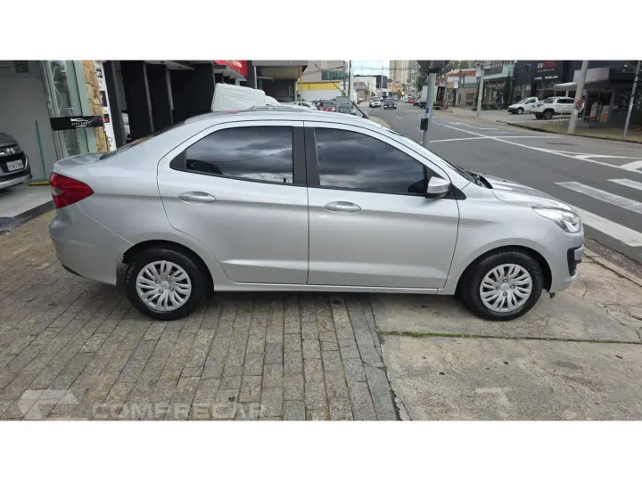 KA 1.0 TI-VCT FLEX SE SEDAN MANUAL