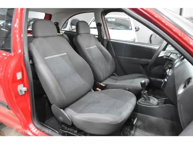 CELTA - 1.0 MPFI LS 8V 2P MANUAL