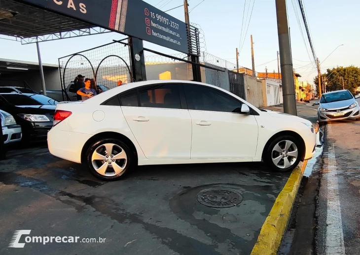 Cruze LT 1.8 16V Ecotec (Flex)