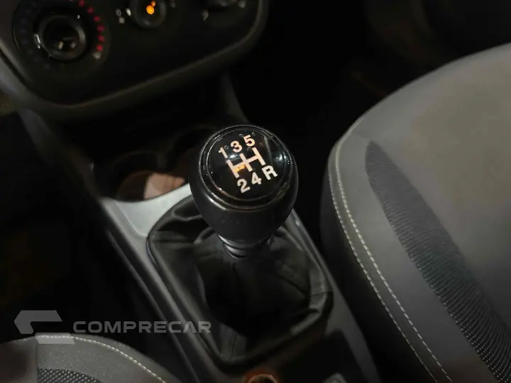 PUNTO 1.4 ATTRACTIVE 8V FLEX 4P MANUAL