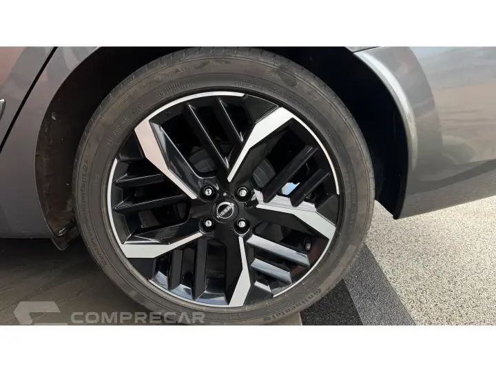 VERSA 1.6 16V FLEX EXCLUSIVE XTRONIC