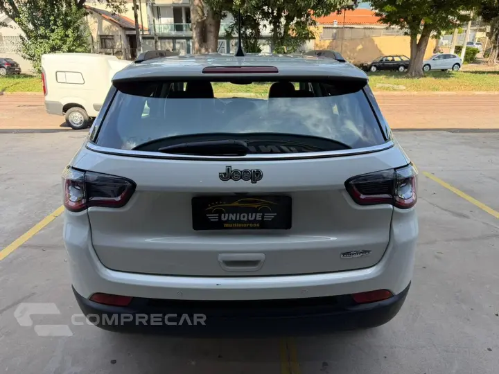 Compass 2.0 16V Flex Longitude Automático