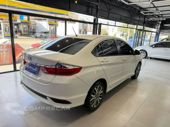CITY Sedan LX 1.5 Flex 16V 4p Aut.