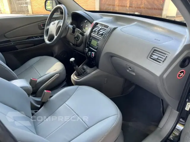 TUCSON - 2.0 MPFI GL 16V 142CV 2WD 4P MANUAL