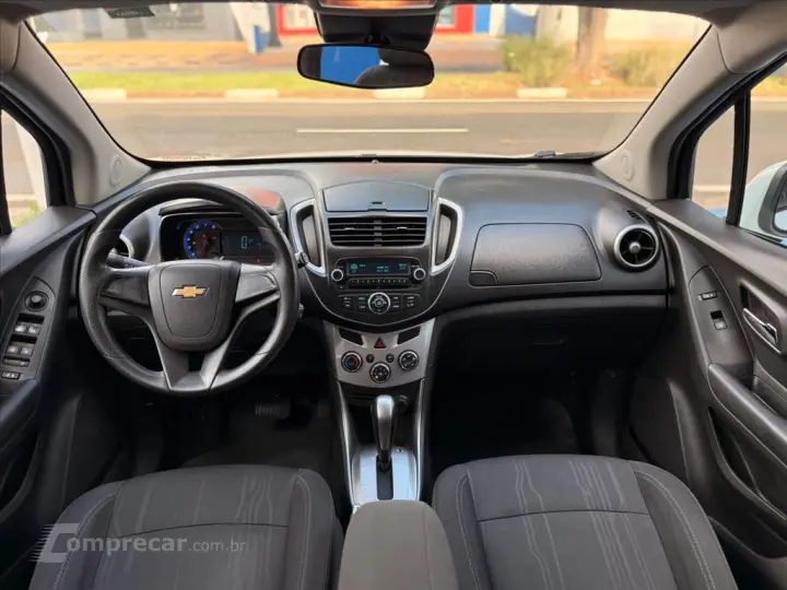 TRACKER 1.8 MPFI LT 4X2 16V FLEX 4P AUTOMÁTICO