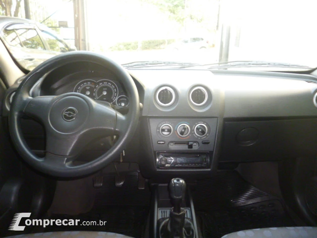 CELTA 1.0 MPFI Super 8V