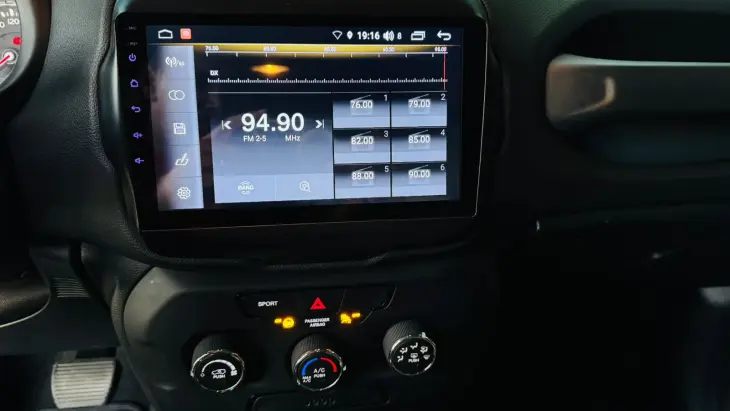 RENEGADE 1.8 16V Sport