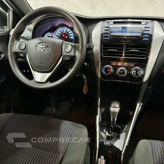 YARIS XL 1.3 Flex 16V 5p Aut.