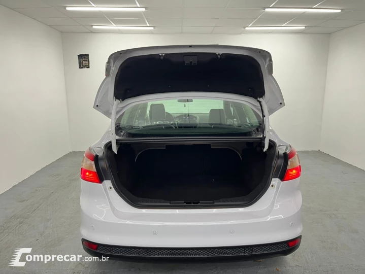 Focus Sedan 2.0 16V/2.0 16V Flex 4p Aut.