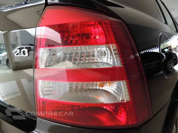 ASTRA 2.0 MPFI Advantage 8V