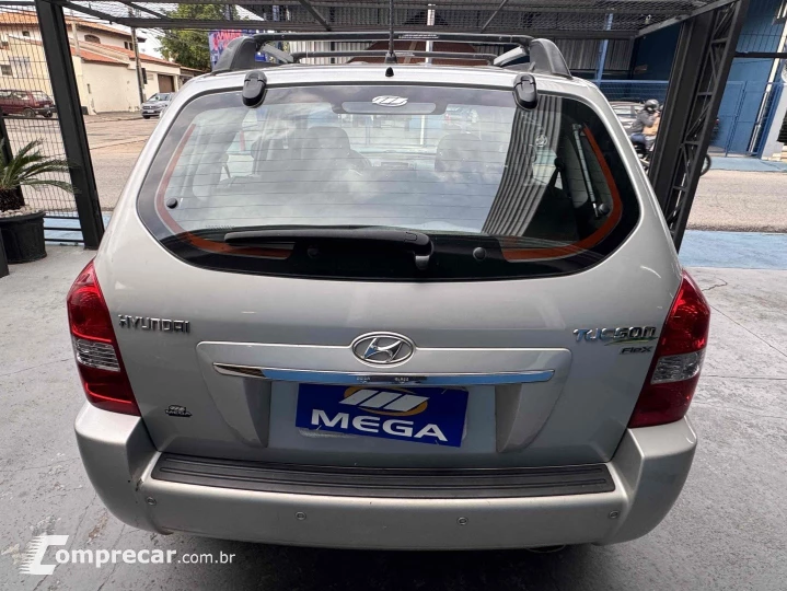 TUCSON 2.0 MPFI GLS 4X2 16V 143cv 2WD