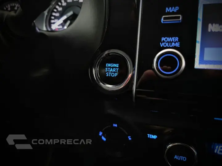 HILUX 2.8 D-4D TURBO DIESEL CD SRX 4X4 AUTOMÁTICO