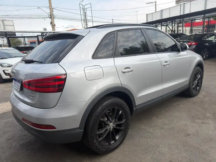 Q3 2.0 4P TFSI AMBITION QUATTRO S-TRONIC AUTOMÁTICO