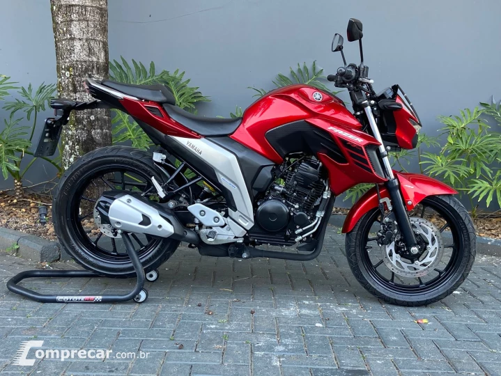 FZ25 FAZER 250 ABS