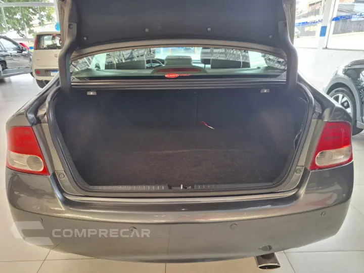 CIVIC 1.8 LXL 16V