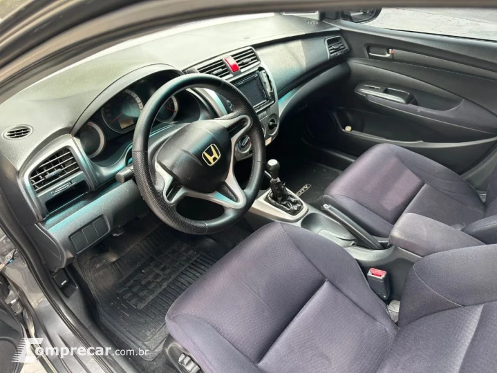 CITY Sedan DX 1.5 Flex 16V Mec.