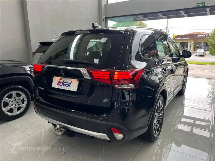 OUTLANDER 2.0 16V GASOLINA 4P AUTOMÁTICO