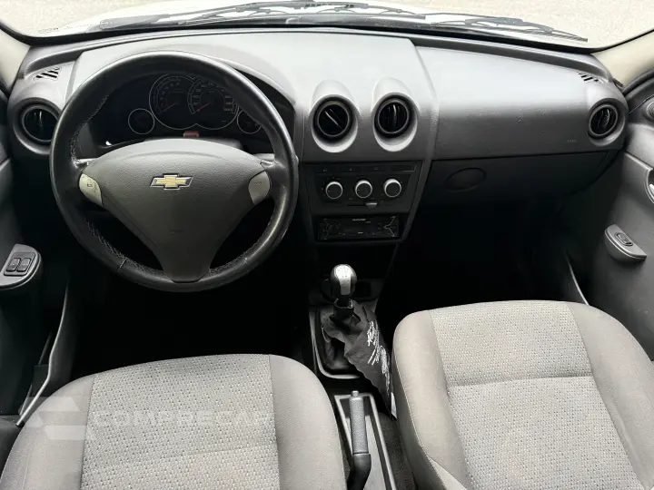 CELTA 1.0 MPFI LT 8V