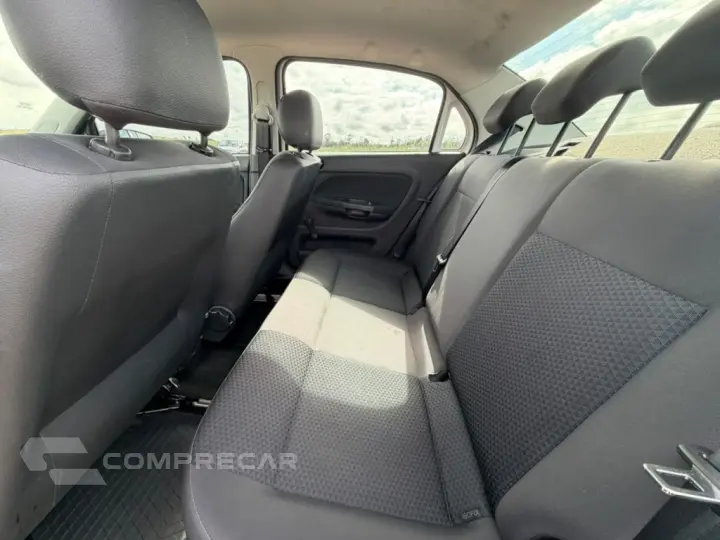 VOYAGE 1.0 12V MPI TOTALFLEX 4P MANUAL