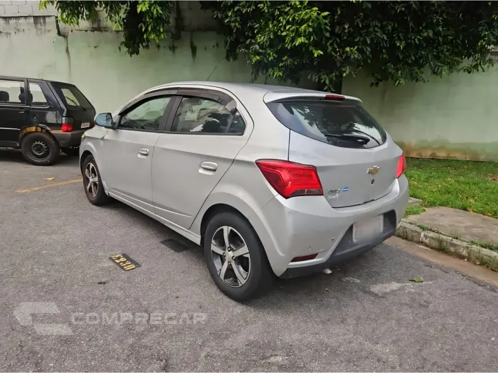 ONIX 1.4 MPFI LTZ 8V FLEX 4P AUTOMÁTICO