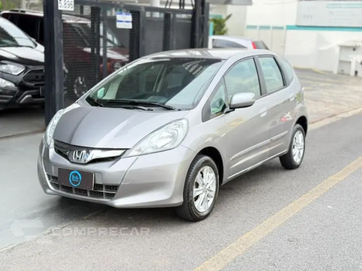 Fit LX 1.4/ 1.4 Flex 8V/16V 5p Mec.
