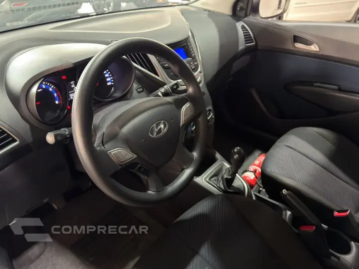 HB20S 1.6 COMFORT PLUS 16V FLEX 4P MANUAL