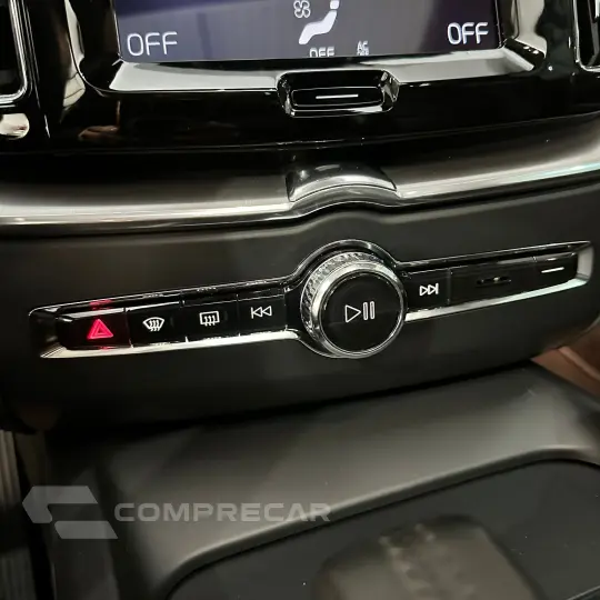 XC 60 T-8 MOMENTUM 2.0 (Híbrido)