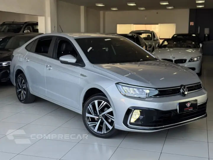 Virtus 1.0 4P 200 TSI FLEX HIGHLINE AUTOMÁTICO