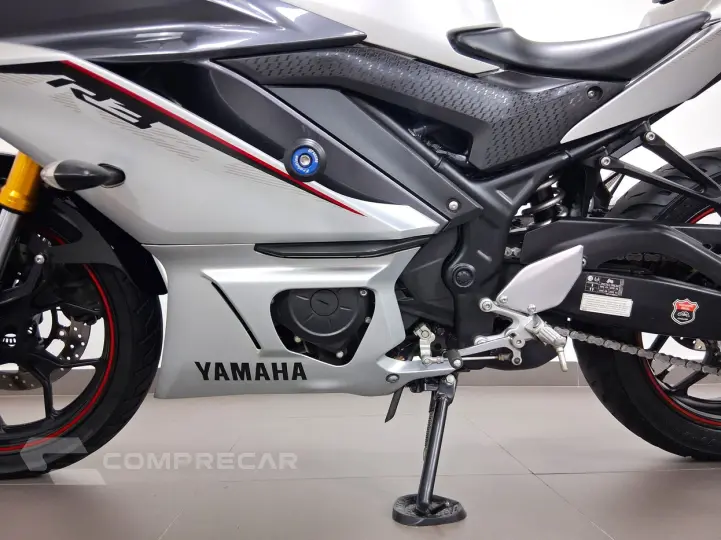 YAMAHA YZF R3 ABS