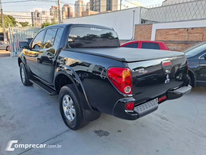 L200 TRITON 2.4 HLS 4X2 CD 16V