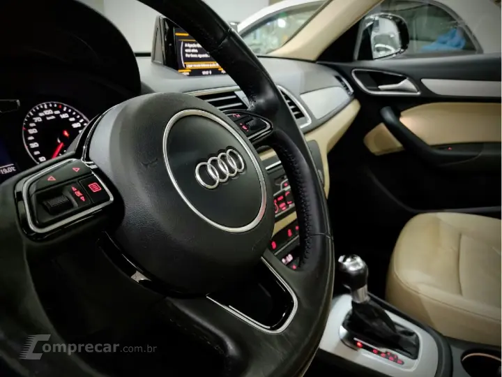 Q3 1.4 TFSI AMBIENTE GASOLINA 4P S TRONIC