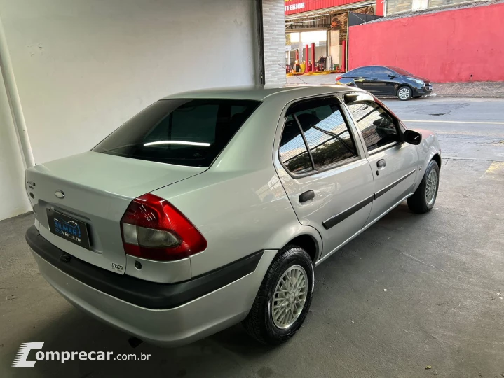 FIESTA 1.0 MPI Street Sedan 8V