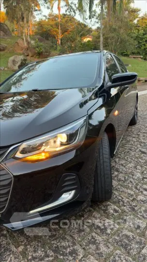 ONIX 1.0 TURBO FLEX PLUS PREMIER AUTOMÁTICO