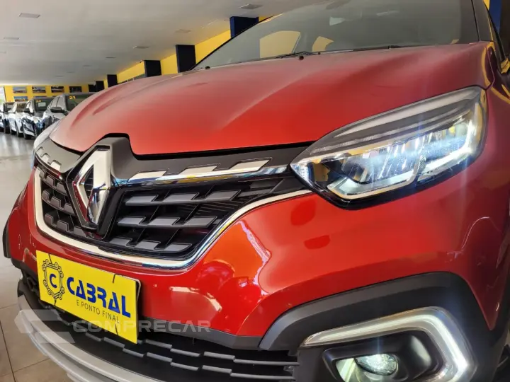 CAPTUR Iconic 1.3 TB 16V Flex 5p Aut.