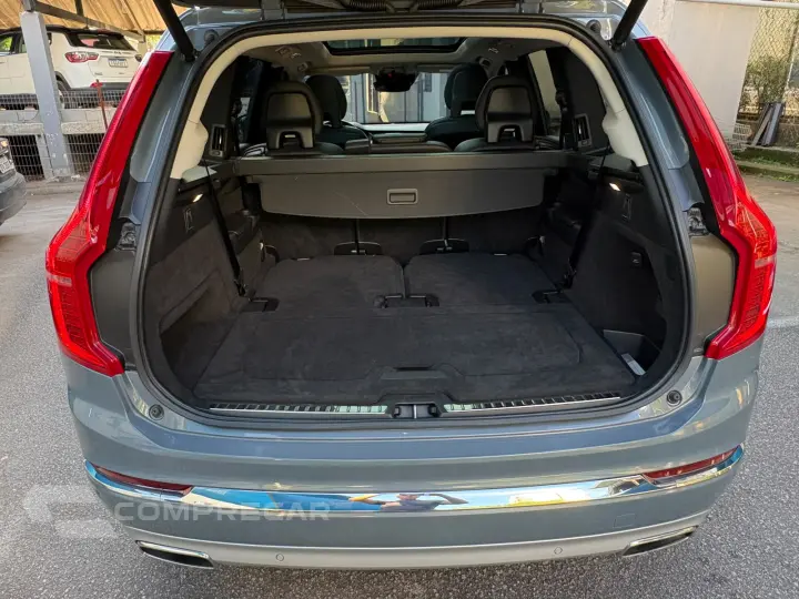 XC90 2.0 T8 Hybrid Momentum AWD Geartronic