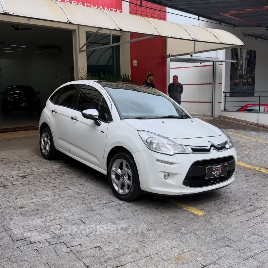 C3 1.6 Exclusive 16V automático