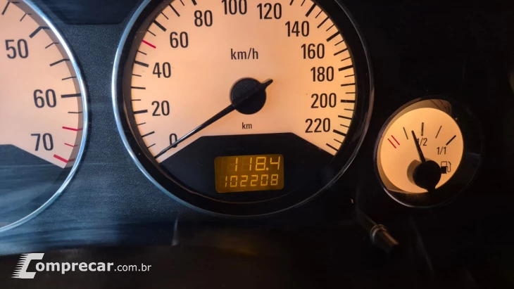 ASTRA 2.0 MPFI Advantage 8V