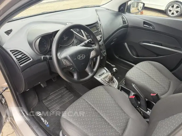 HB20 - 1.0 COMFORT PLUS 12V 4P MANUAL