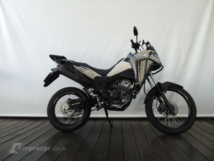 HONDA XRE 300 SAHARA