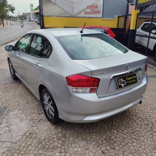 CITY Sedan EX 1.5 Flex 16V 4p Mec.
