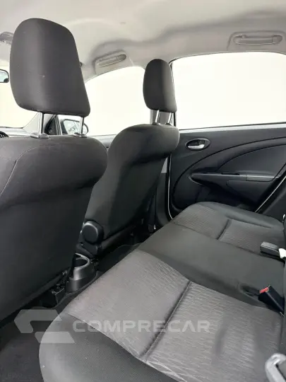 ETIOS 1.5 X Sedan 16V