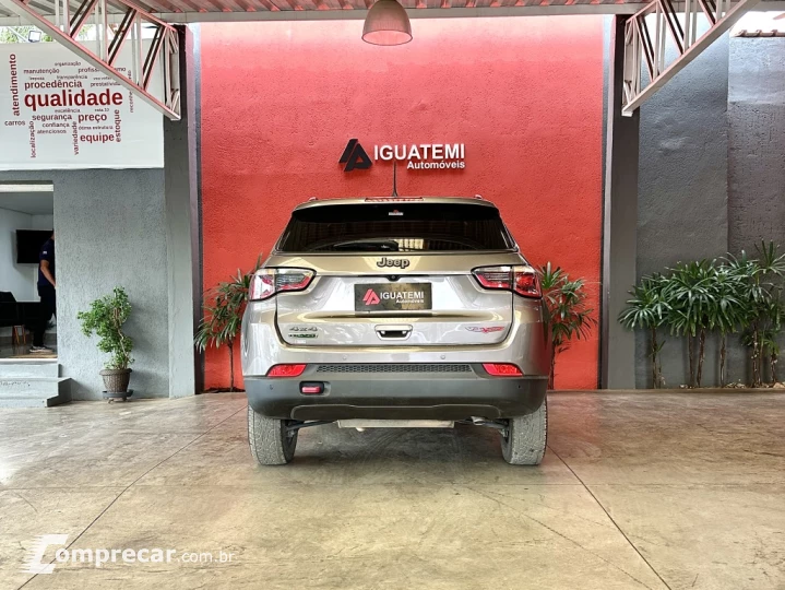 COMPASS 2.0 16V DIESEL TRAILHAWK 4X4 AUTOMÁTICO
