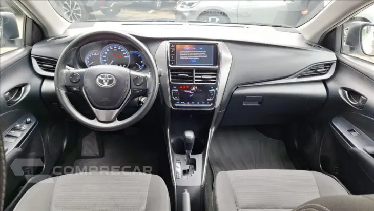 YARIS 1.5 16V FLEX SEDAN XL LIVE MULTIDRIVE