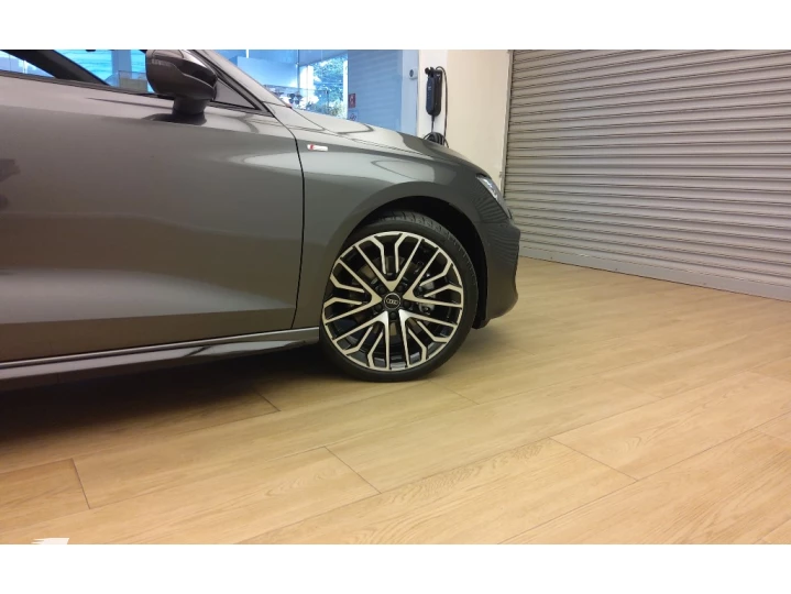 A3 2.0 40 TFSI MHEV SEDAN PERFORMANCE BLACK S-TRONIC